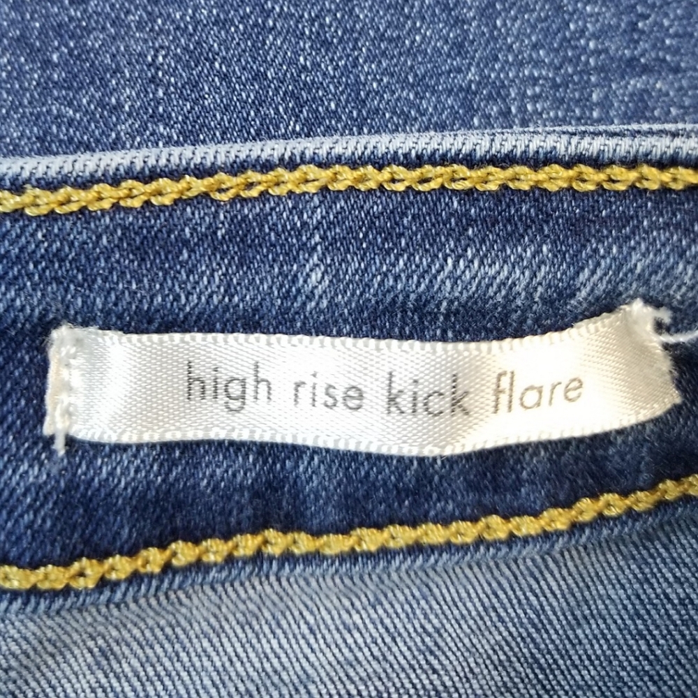Wrangler High Rise Kick Flare Jeans - Picture 9 of 11